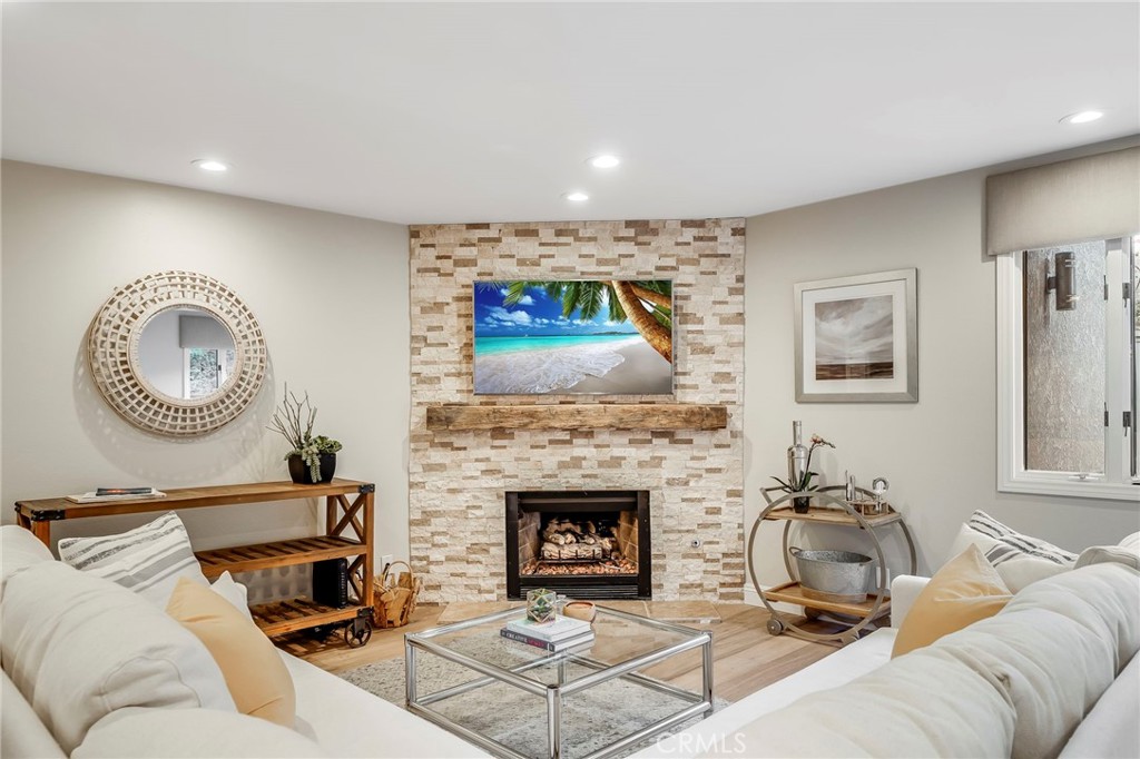 247 Calliope St, Laguna Beach CA 92651 - photo 4