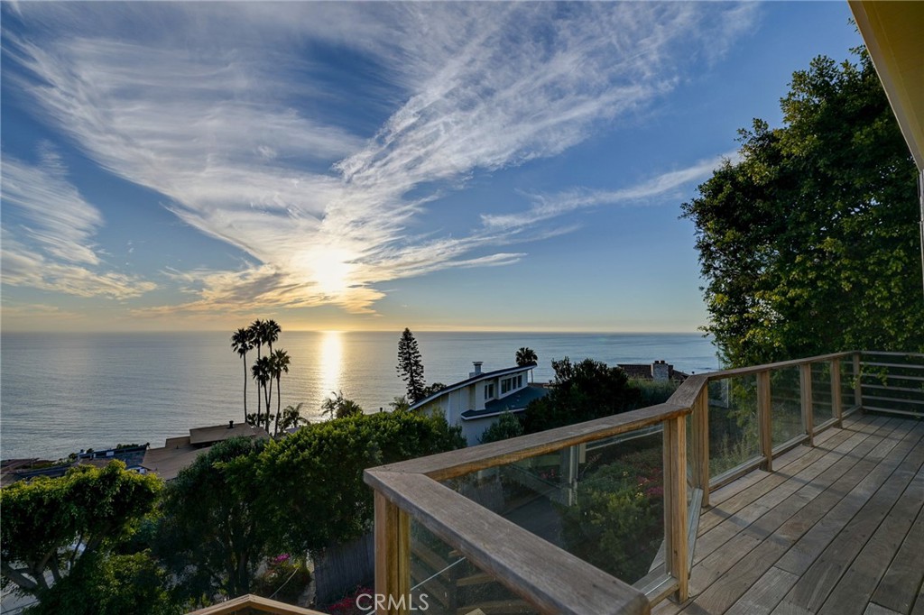 Panoramic ocean and Catalina views! - 2480 Lomita Way, Laguna Beach CA 92651 - photo 1