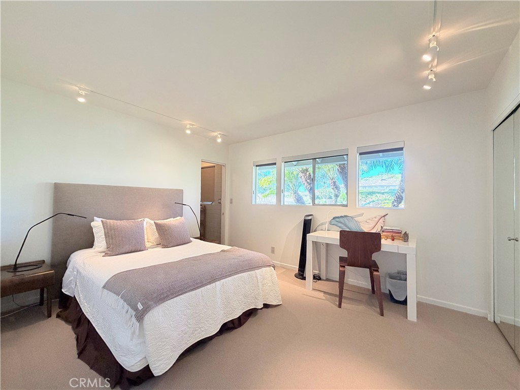 2490 Monaco Drive, Laguna Beach CA 92651 - photo 10