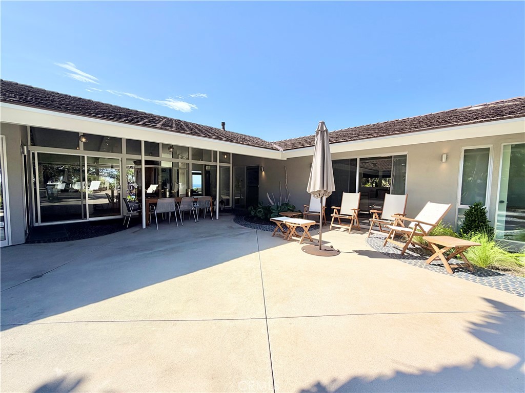 2490 Monaco Drive, Laguna Beach CA 92651 - photo 20