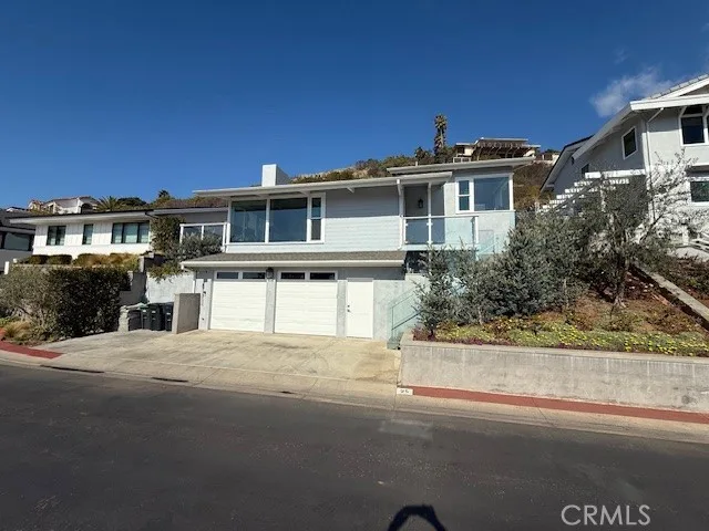 25 N Vista De La Luna, Laguna Beach