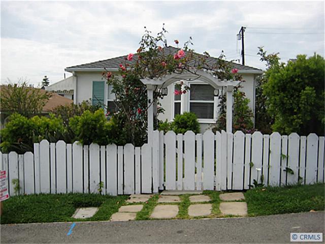 Front Gate - 250 BEVERLY Street, Laguna Beach CA 92651 - photo 1
