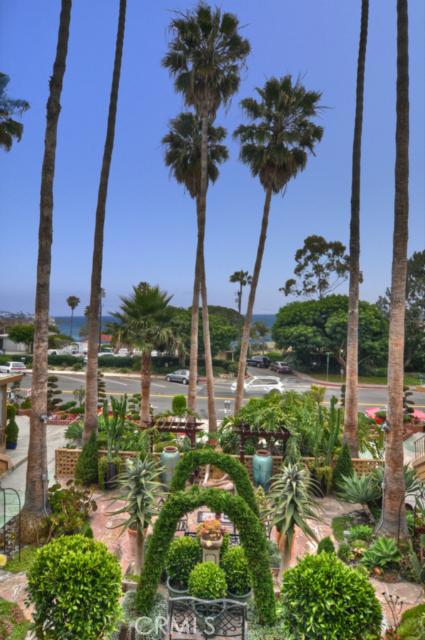 250 CLIFF Drive 10, Laguna Beach CA 92651 - photo 1