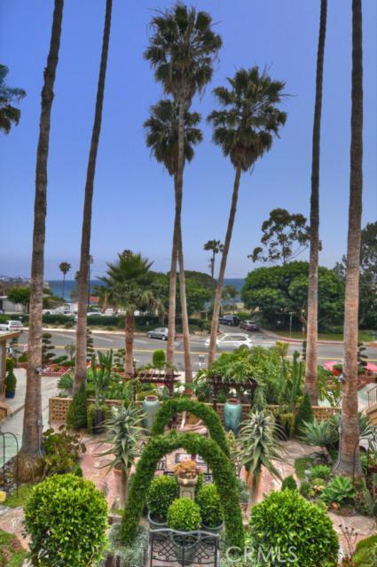 250 CLIFF Drive 11, Laguna Beach CA 92651 - photo 1