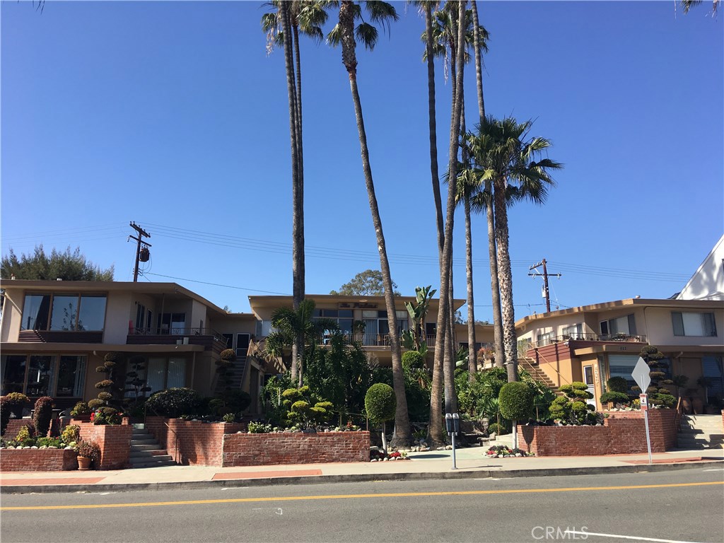 250 Cliff Drive 3, Laguna Beach CA 92651 - photo 1