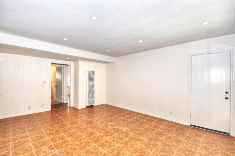 250 Cliff Drive 8, Laguna Beach CA 92651 - photo 3