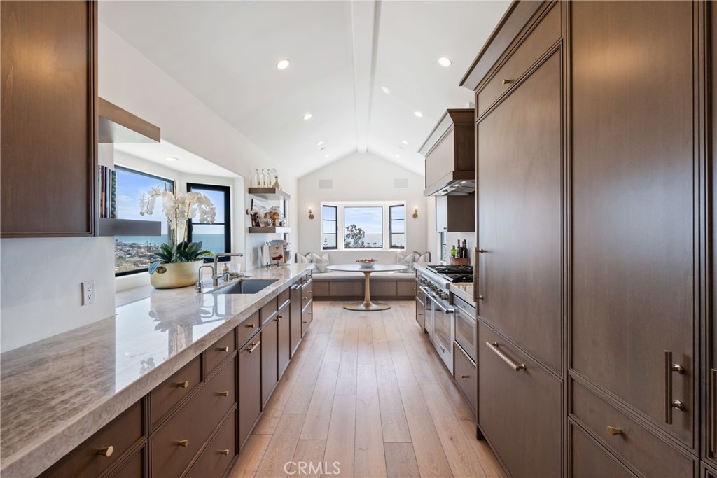 250 High Drive, Laguna Beach CA 92651 - photo 10