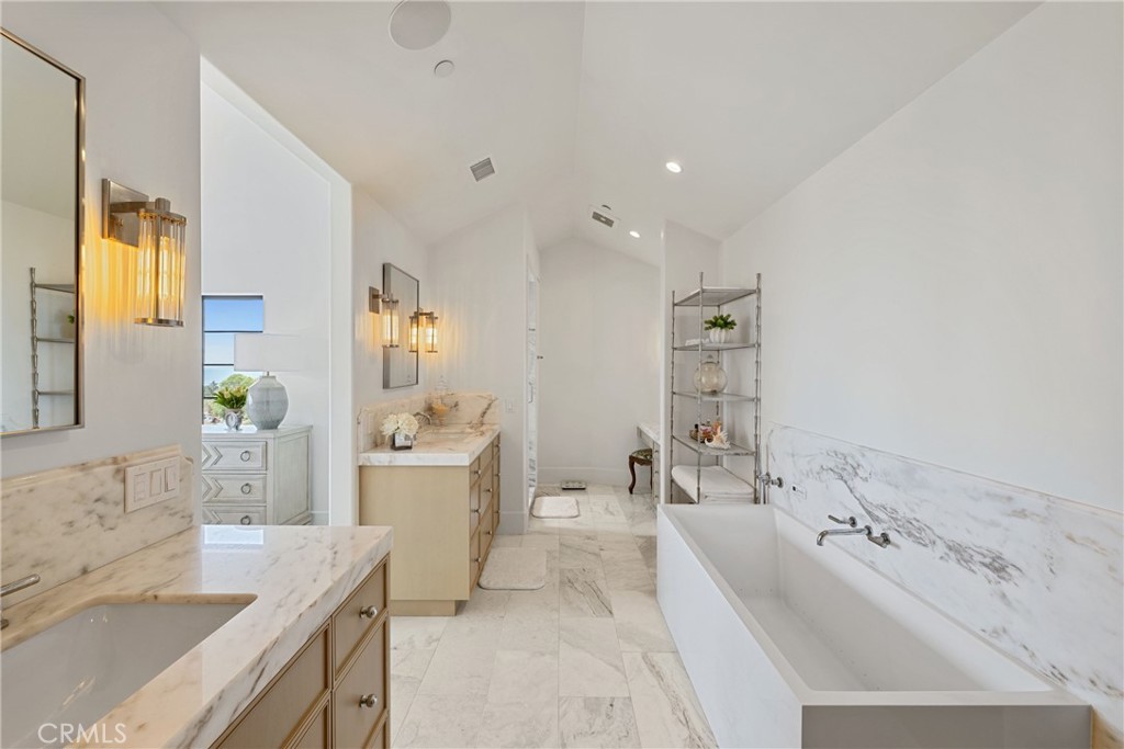 250 High Drive, Laguna Beach CA 92651 - photo 13