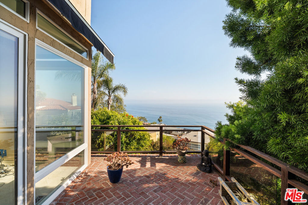 2509 Duarte Way, Laguna Beach CA 92651 - photo 1