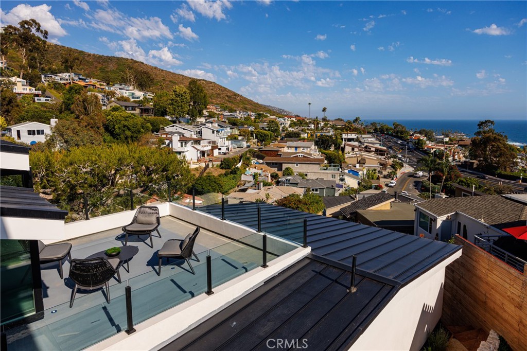 251 Highland B, Laguna Beach CA 92651 - photo 22