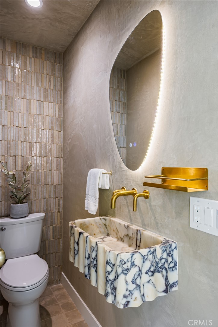 Main house: powder room, upper level - 251 Highland, Laguna Beach CA 92651 - photo 10