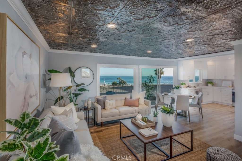 251 Lower Cliff Drive 10, Laguna Beach CA 92651 - photo 1