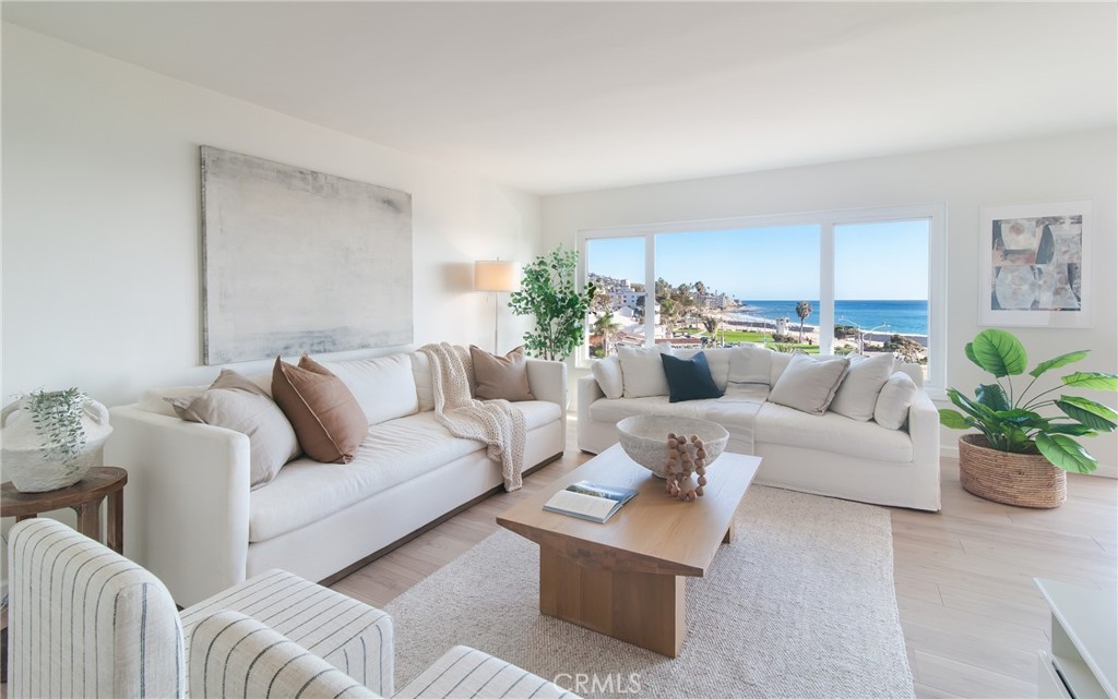 251 Lower Cliff Drive 8, Laguna Beach CA 92651 - photo 2