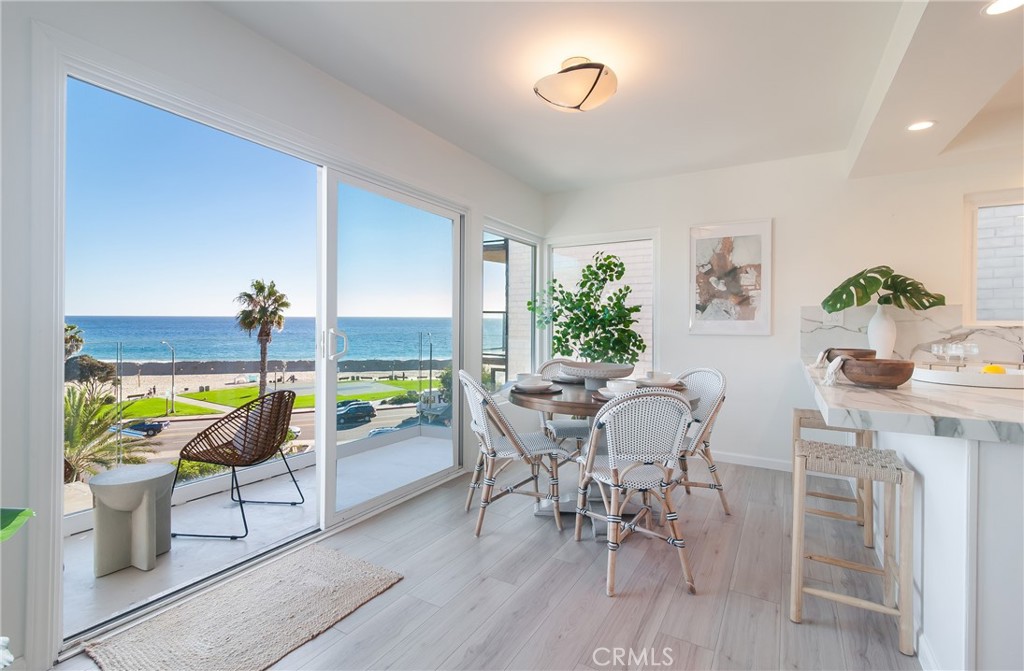 251 Lower Cliff Drive 8, Laguna Beach CA 92651 - photo 3