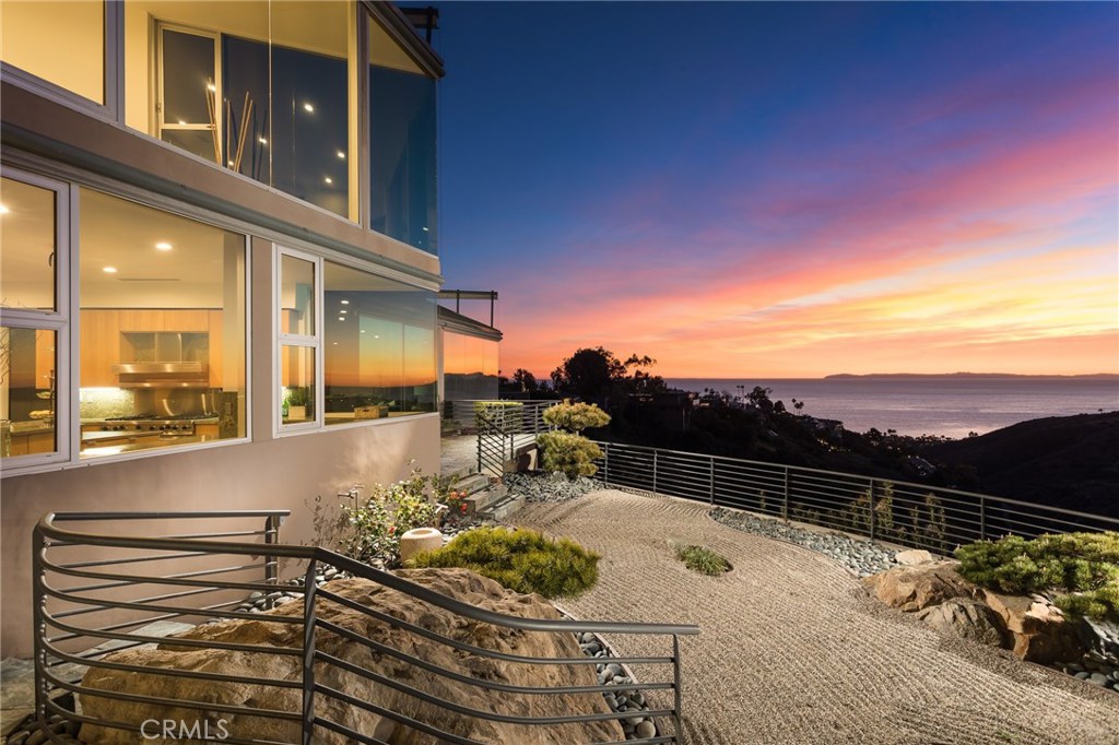 2512 Temple Hills Drive, Laguna Beach CA 92651 - photo 1