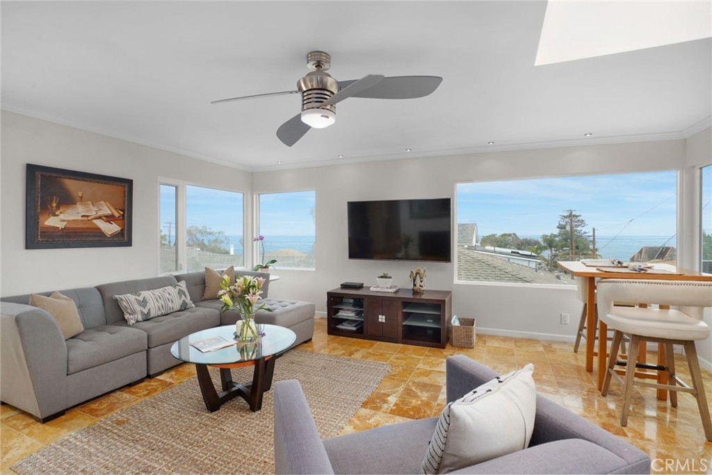 Living Room with Catalina/Ocean Views - 252 Chiquita Street A, Laguna Beach CA 92651 - photo 1