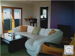 Living room w/fireplace - 252 CHIQUITA Street Back, Laguna Beach CA 92651 - photo 1