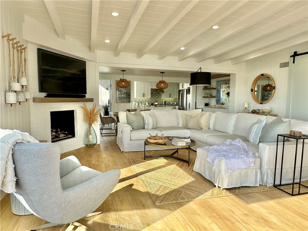 252 Grandview Street, Laguna Beach CA 92651 - photo 5