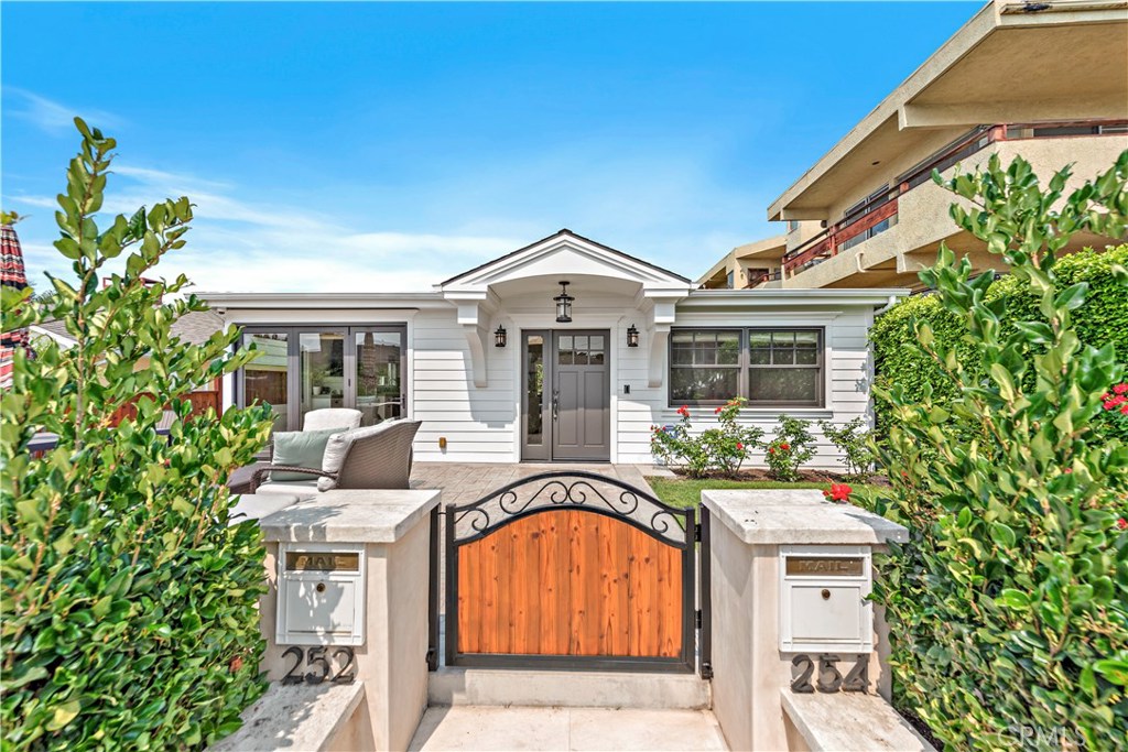 252 Wave Street, Laguna Beach CA 92651 - photo 1