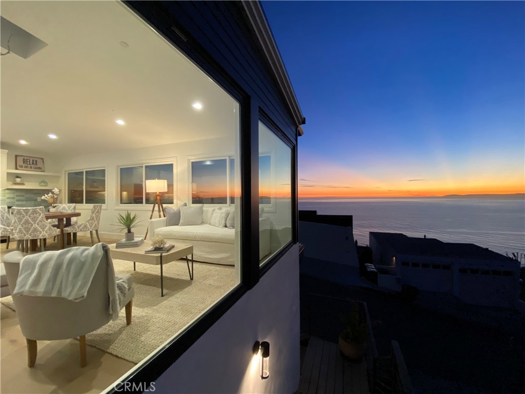 2520 Iris Way, Laguna Beach CA 92651 - photo 1