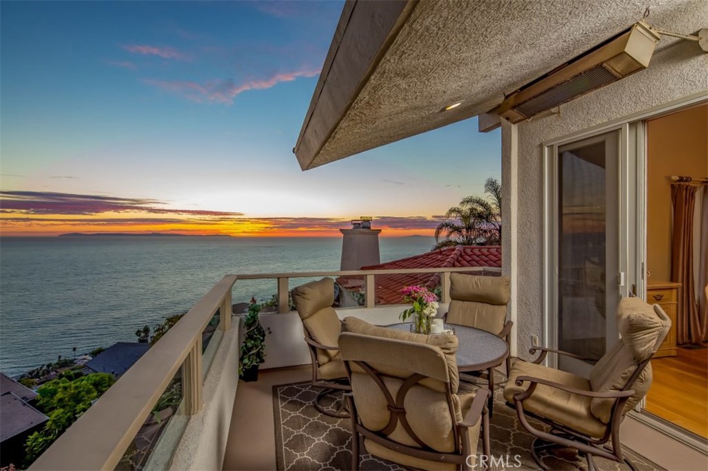 2526 Encina Way, Laguna Beach CA 92651 - photo 1