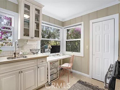 Kitchen - 254 Chiquita, Laguna Beach CA 92651 - photo 8