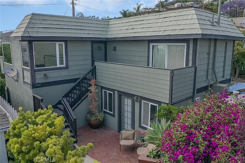 254 Chiquita Street, Laguna Beach CA 92651 - photo 1