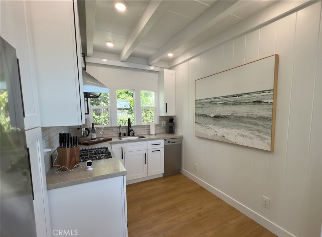 254 Grandview B, Laguna Beach CA 92651 - photo 7