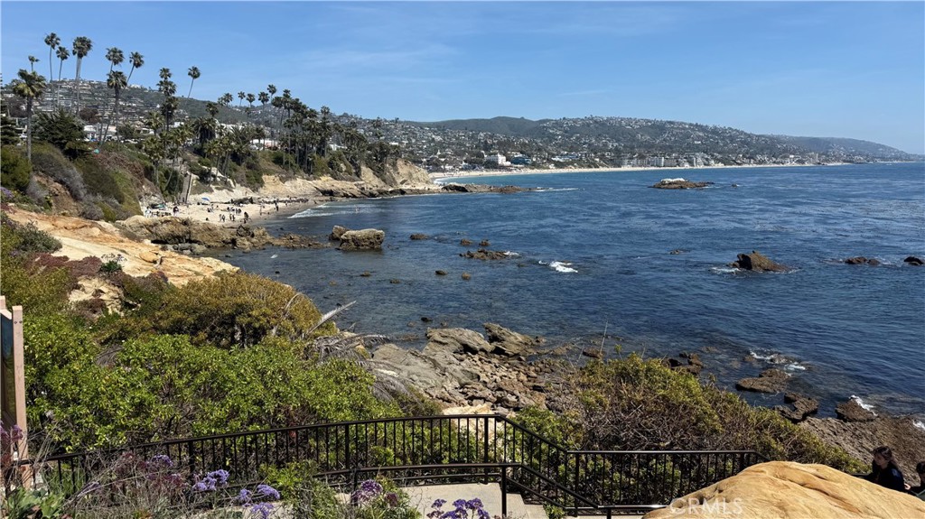 254 Grandview B, Laguna Beach CA 92651 - photo 16