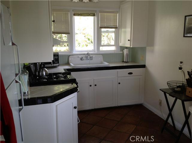 254 Grandview Street, Laguna Beach CA 92651 - photo 1