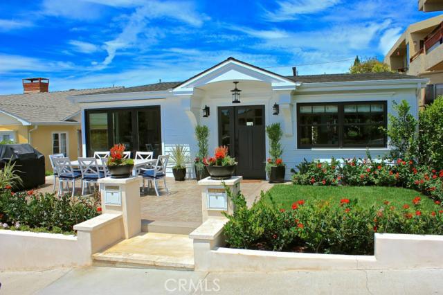 Front of main house. - 254 Wave Street, Laguna Beach CA 92651 - photo 1