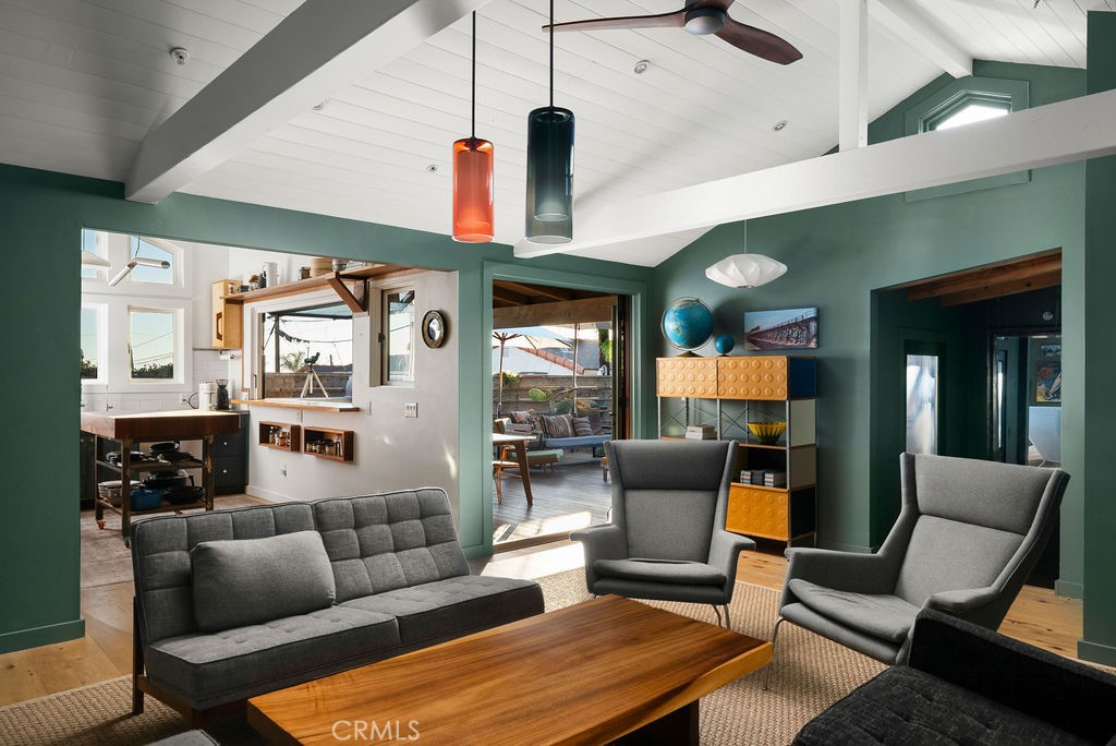 255 1/2 Center, Laguna Beach CA 92651 - photo 4