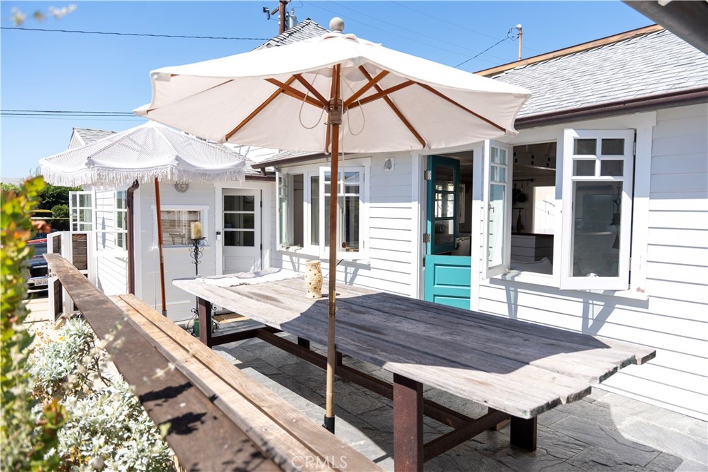 255 Center Street, Laguna Beach CA 92651 - photo 1