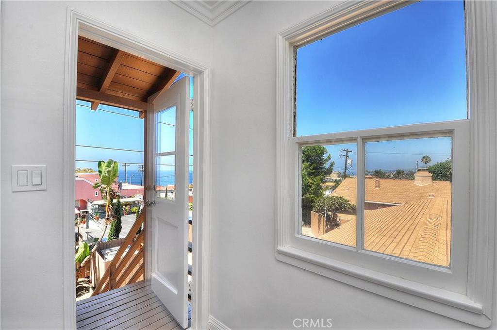 255 Pearl Street, Laguna Beach CA 92651 - photo 1