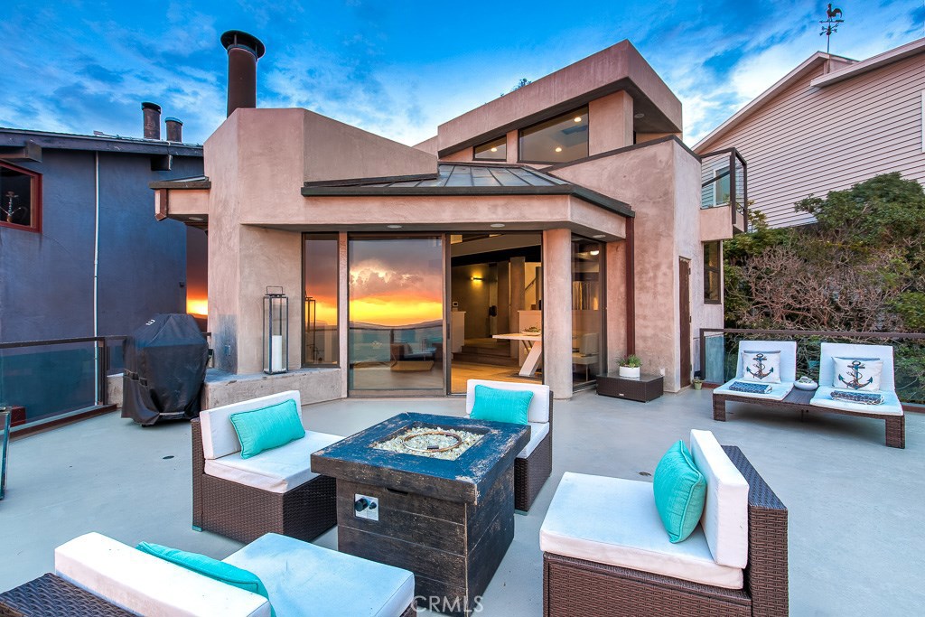 2555 Iris Way, Laguna Beach CA 92651 - photo 1