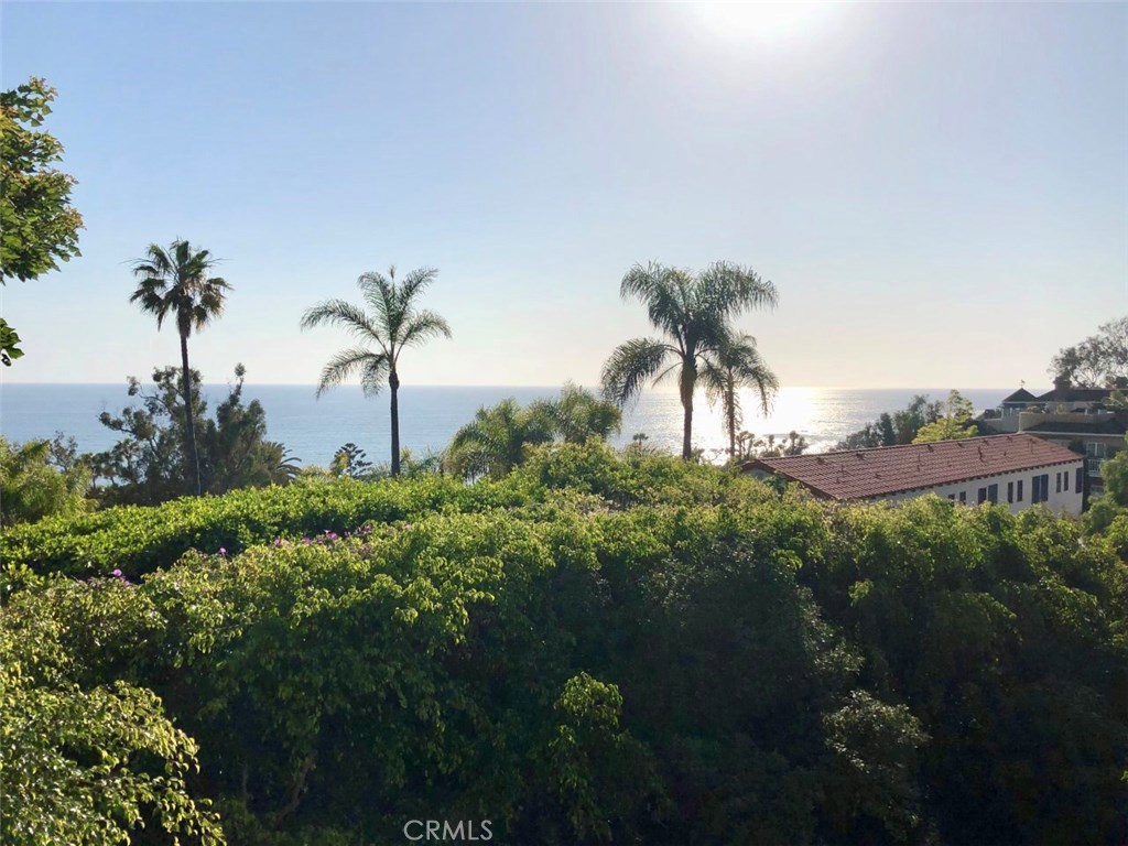 2567 Glenneyre Street, Laguna Beach CA 92651 - photo 1