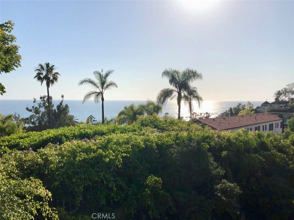 2567 Glenneyre Street, Laguna Beach CA 92651 - photo 1