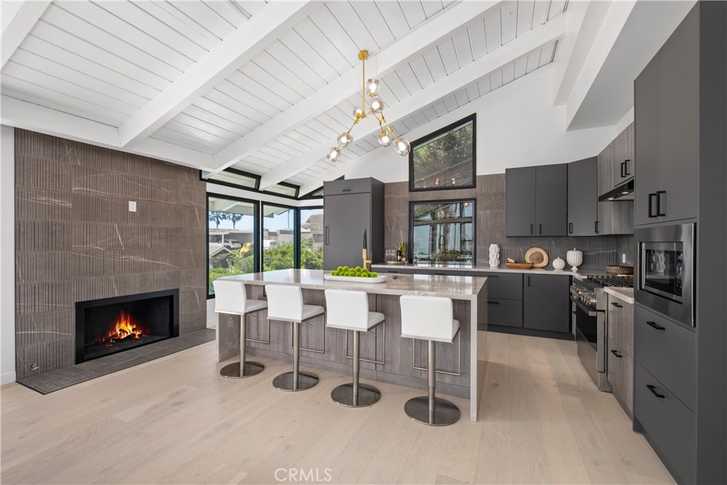 2568 Bonita Way, Laguna Beach CA 92651 - photo 12