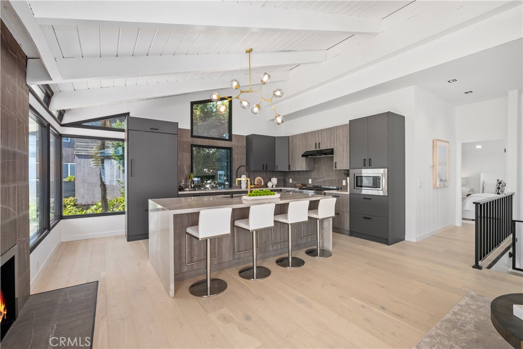 2568 Bonita Way, Laguna Beach CA 92651 - photo 13
