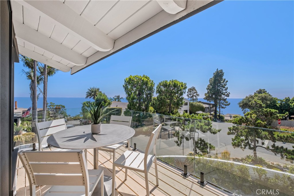 2568 Bonita Way, Laguna Beach CA 92651 - photo 23