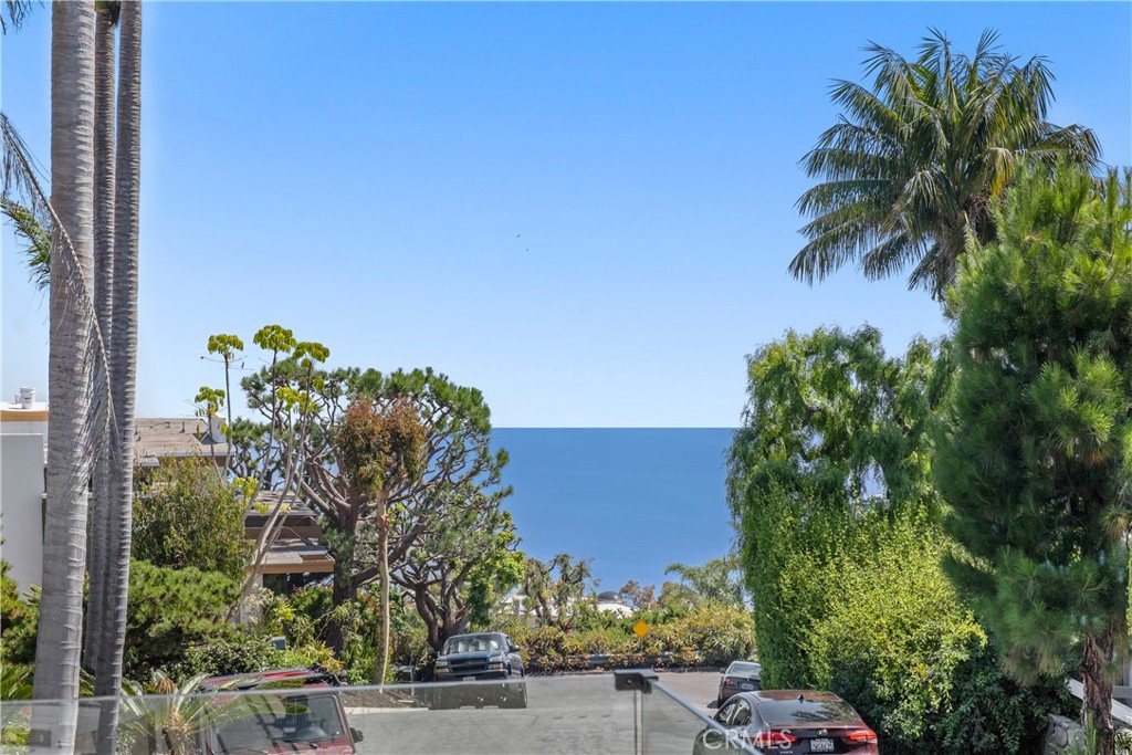 2568 Bonita Way, Laguna Beach CA 92651 - photo 26