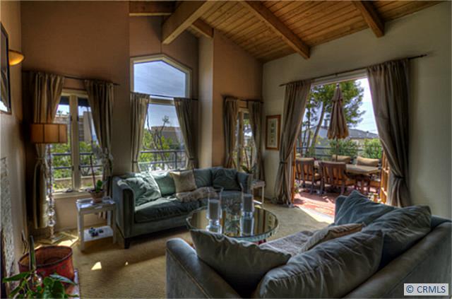 257 CALLIOPE Street 14, Laguna Beach CA 92651 - photo 1