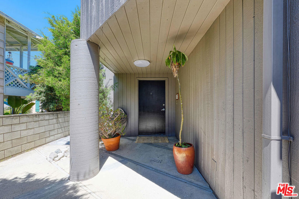 257 Fairview Street, Laguna Beach CA 92651 - photo 1