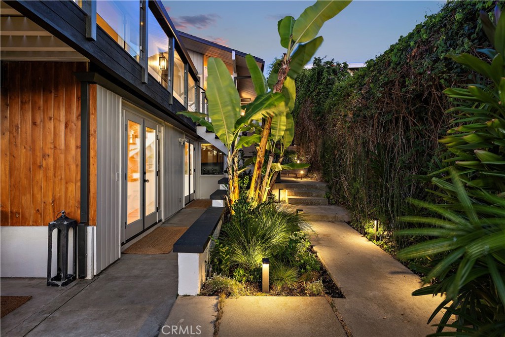 259 Beverly, Laguna Beach CA 92651 - photo 2