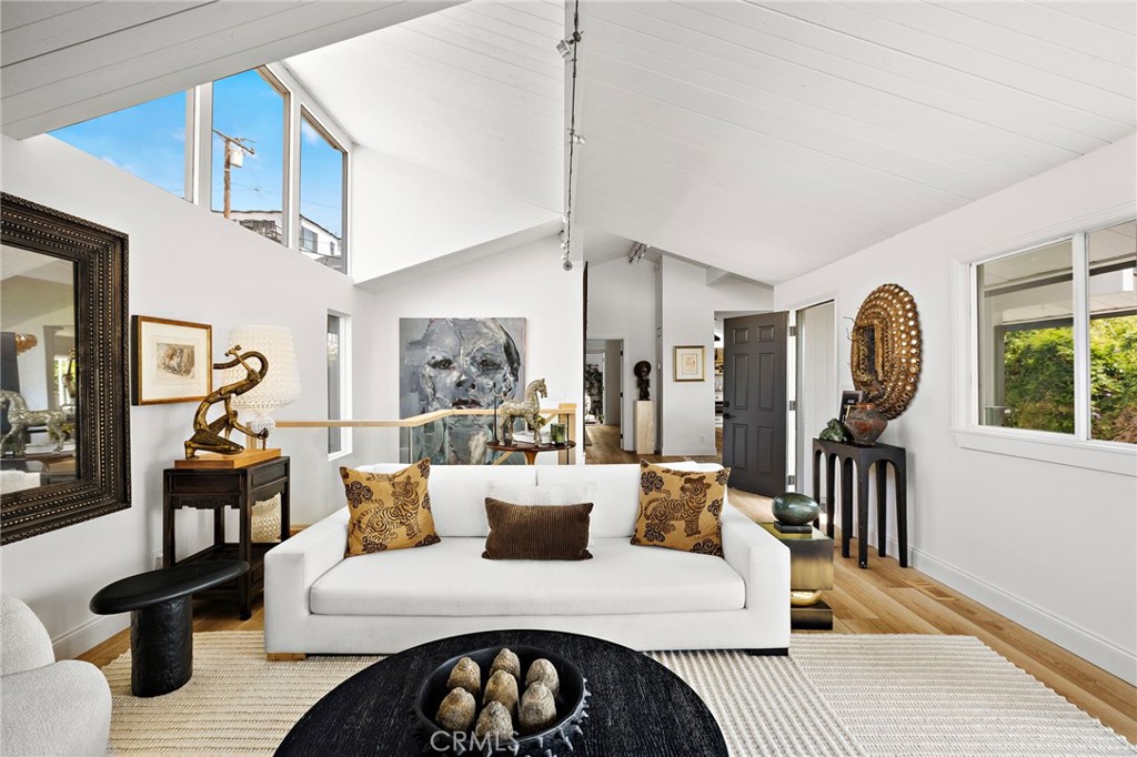 259 Beverly, Laguna Beach CA 92651 - photo 9