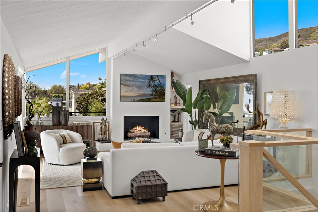259 Beverly, Laguna Beach CA 92651 - photo 8