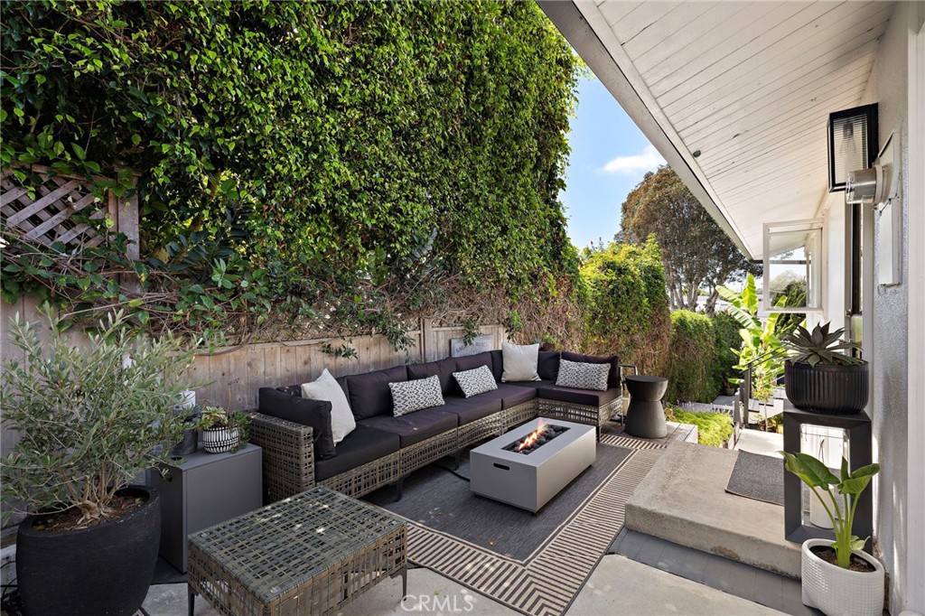 259 Beverly, Laguna Beach CA 92651 - photo 30