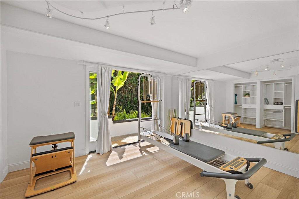 259 Beverly, Laguna Beach CA 92651 - photo 37