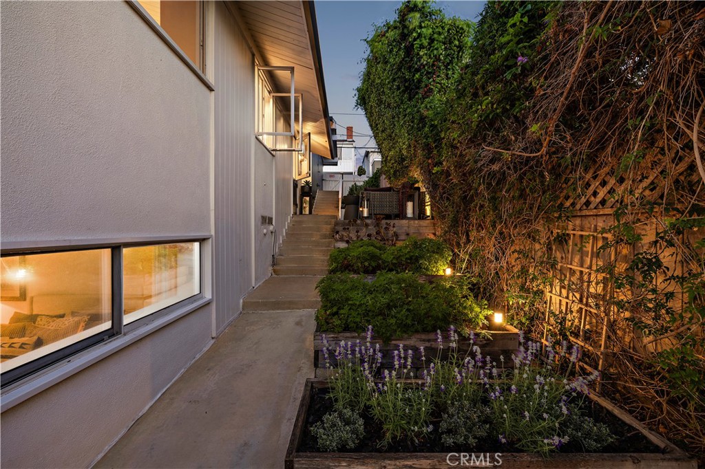259 Beverly, Laguna Beach CA 92651 - photo 52