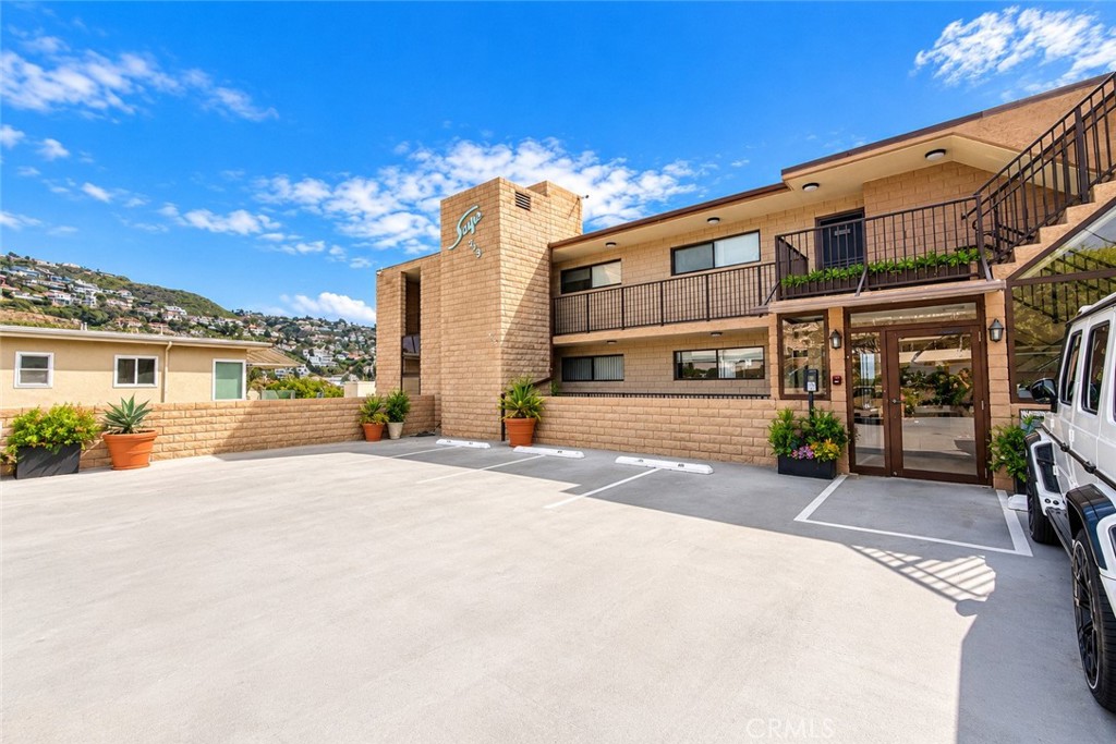 259 Lower Cliff 509, Laguna Beach CA 92651 - photo 10